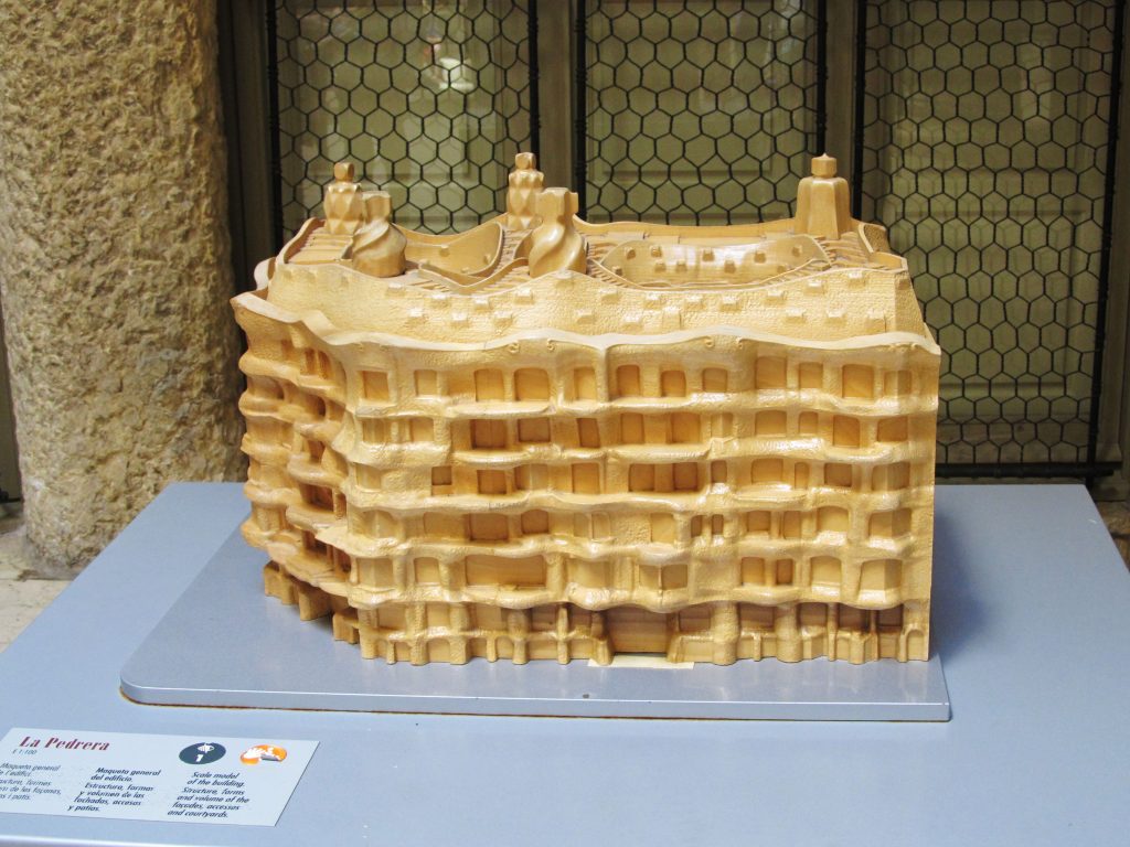 Макет дома Мила